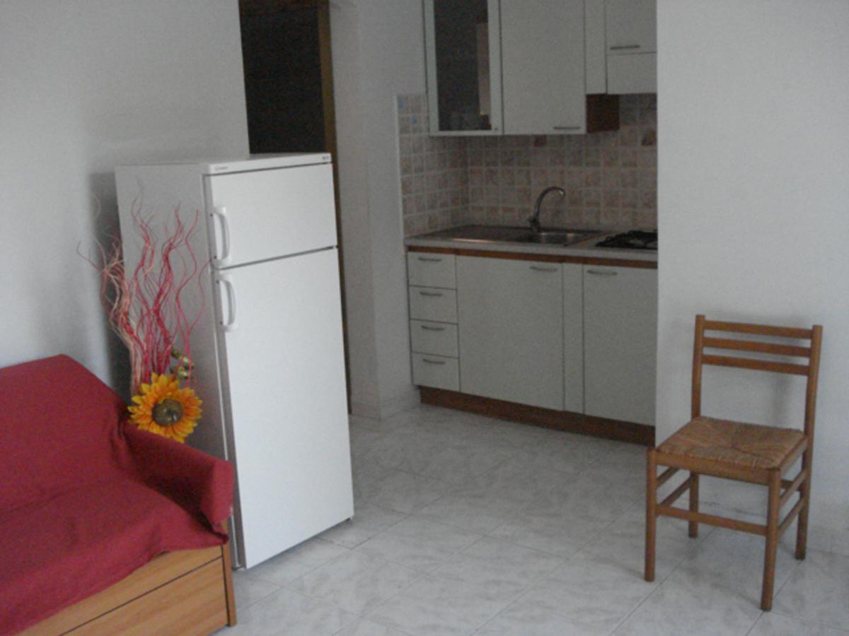 Residenza Sul Mare Aparthotel Valledoria Kültér fotó